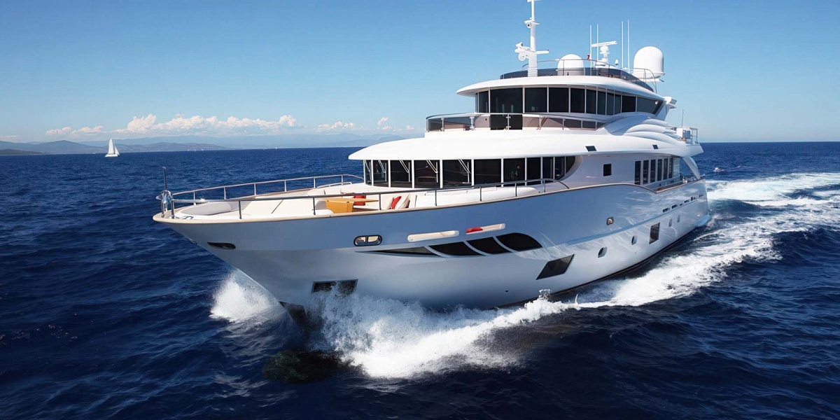 Аренда мега яхты Navetta 30 GATSBY в Италии, Амальфи